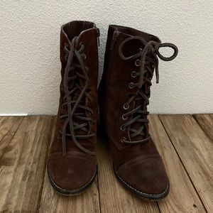 Steve Madden Lace up combat boots 6.5